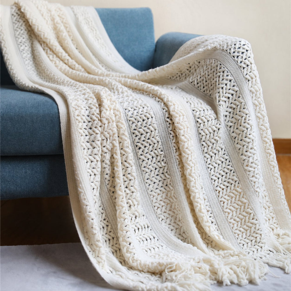 Textured knit throw — cream
