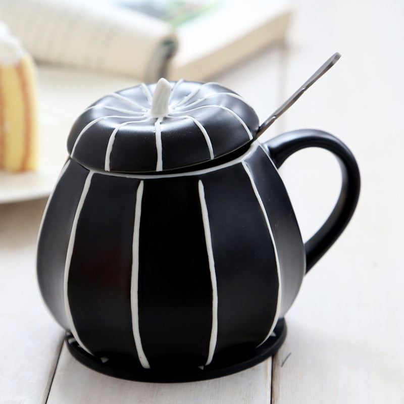 Black pinstripe ceramic pumpkin mug with lid